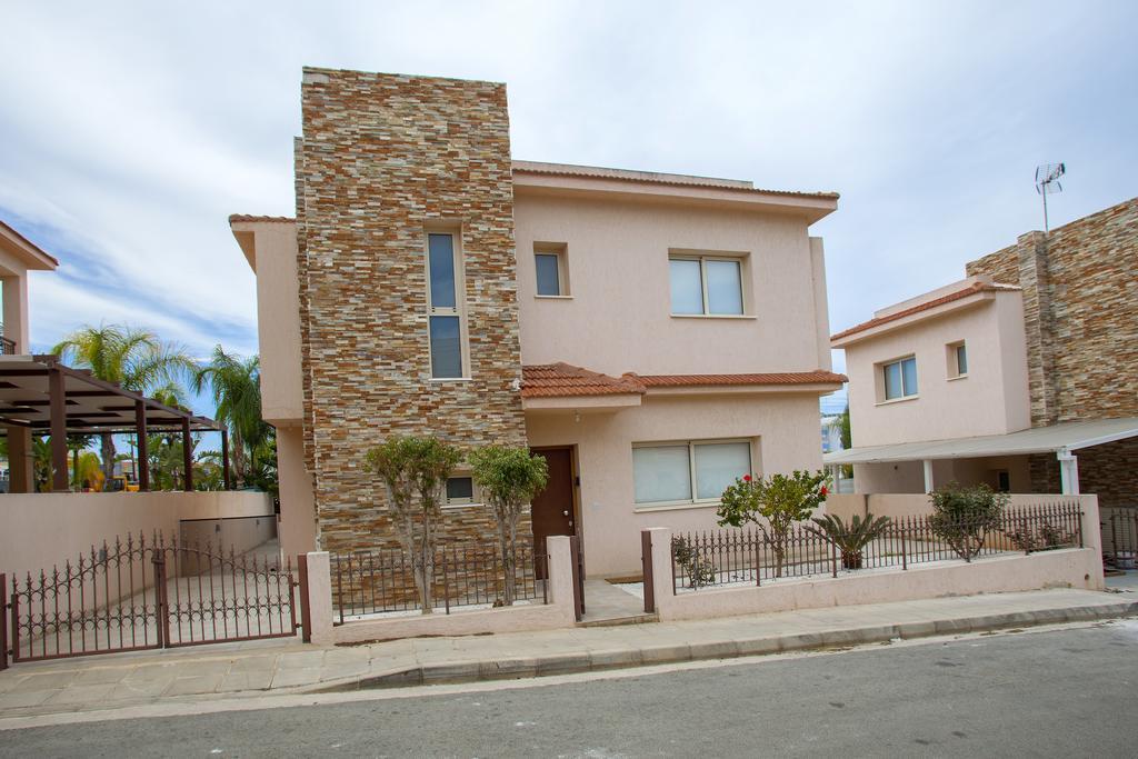 Villa Michelle 2 Protaras Ngoại thất bức ảnh