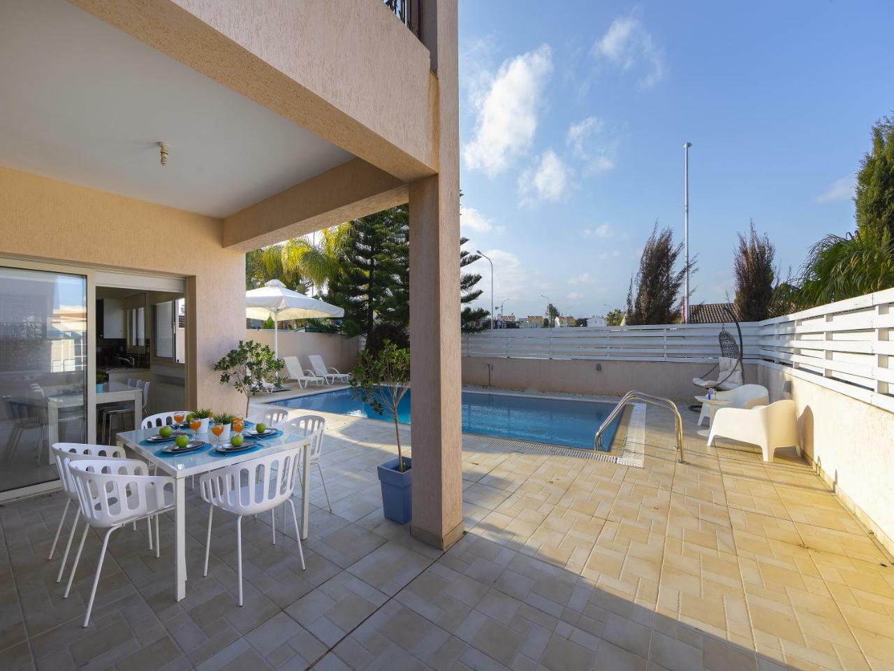 Villa Michelle 2 Protaras Ngoại thất bức ảnh